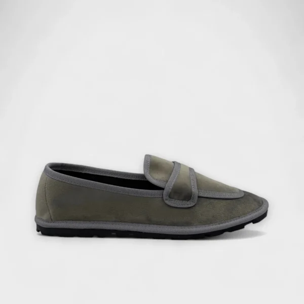 Moc. Terciopelo Gris